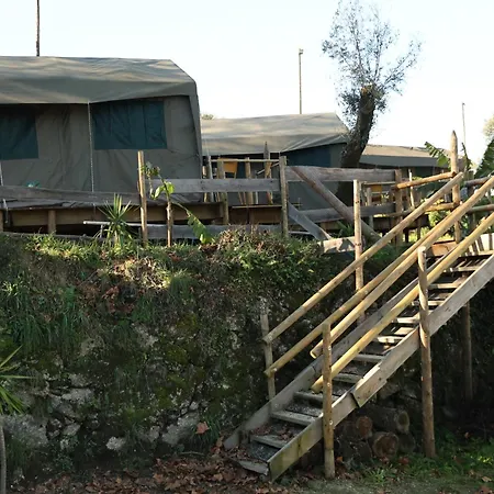 Safari Glamping Portugal Penguin 럭셔리텐트 Ventosa (Braga)